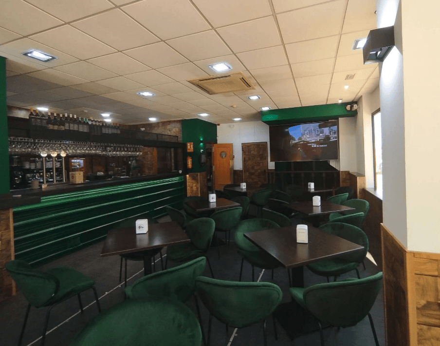 Interior de Restaurante Esencial